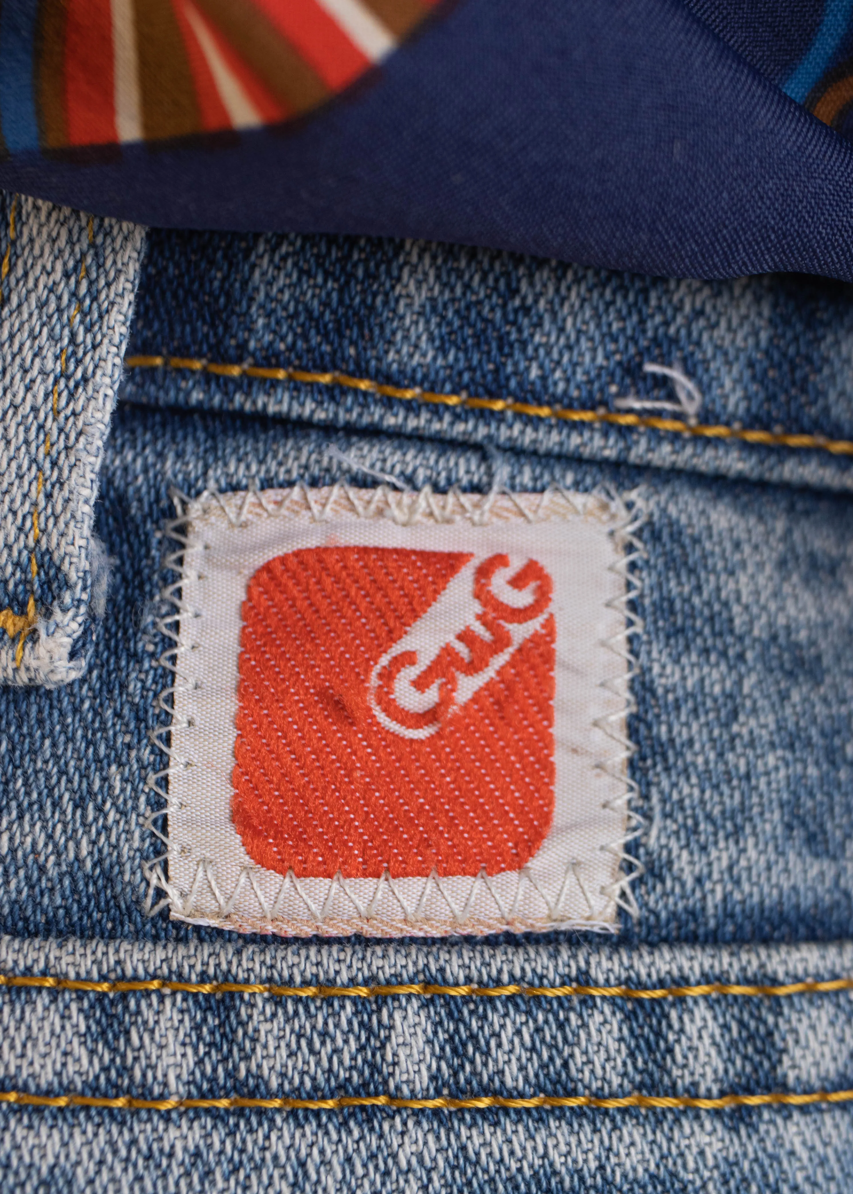 1970s GWG Midwash Flare Jeans Size Women's 28 Men's 31