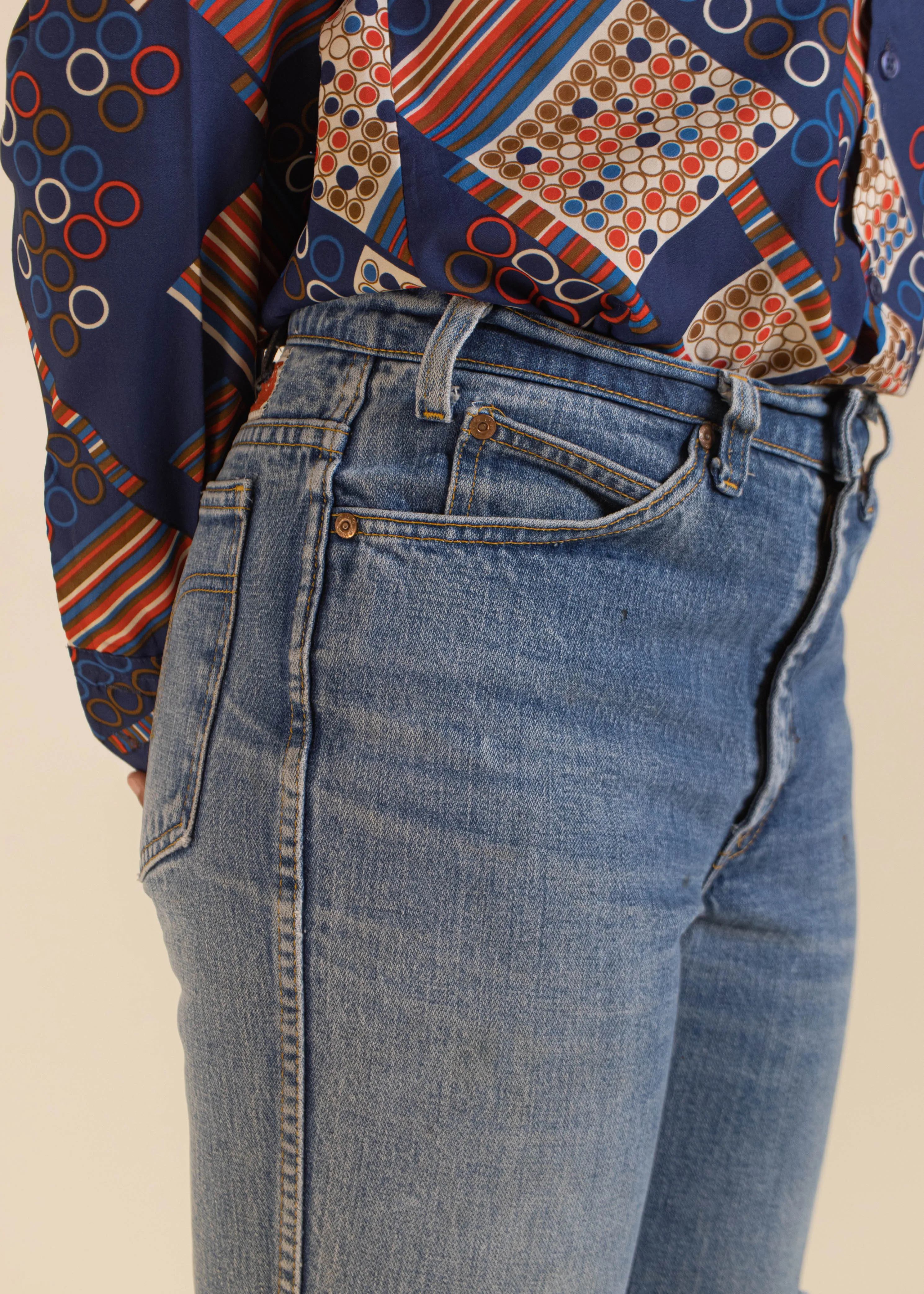 1970s GWG Midwash Flare Jeans Size Women's 28 Men's 31