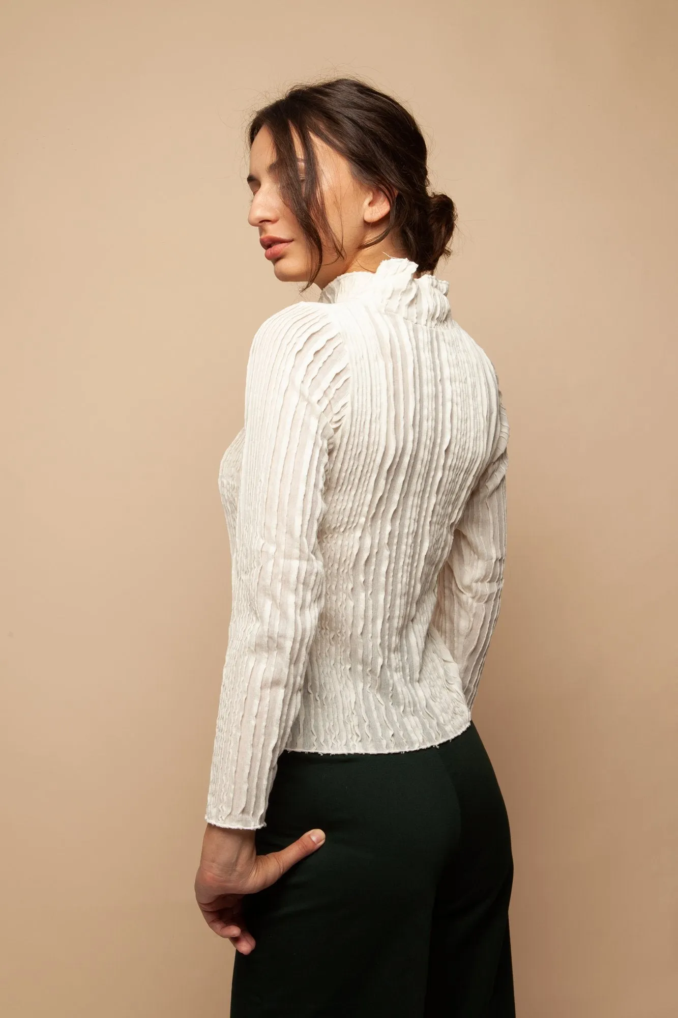 ayla highneck cream <br> by Signe