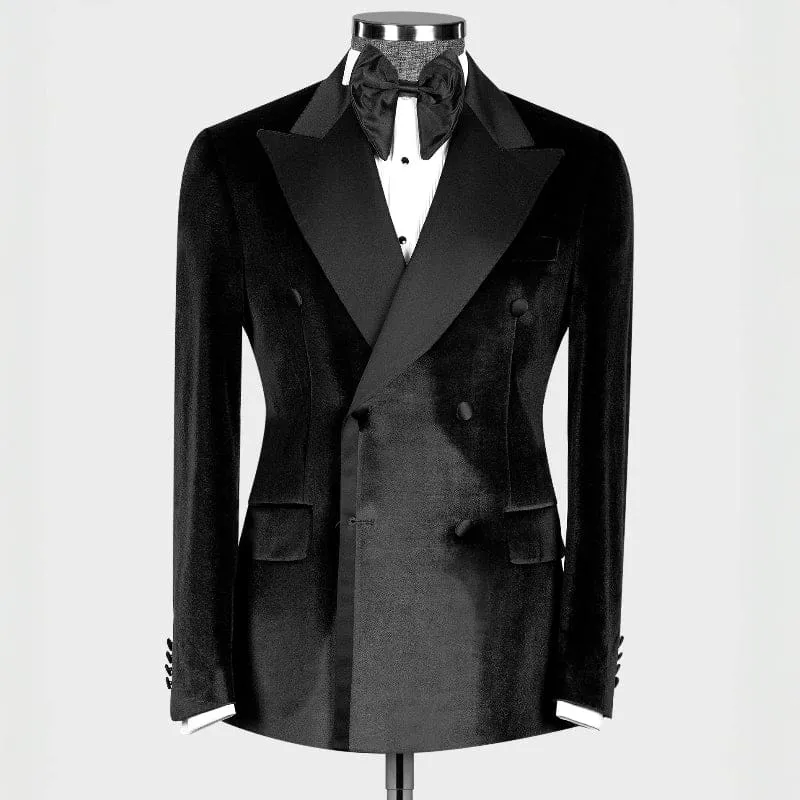 Black Peaked Lapel Double Breasted Velvet Prom Suits Wedding Suit for Groom