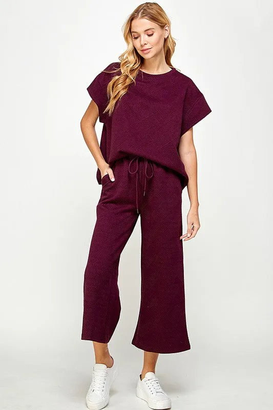 Burgundy Textured Cropped Wide Pants