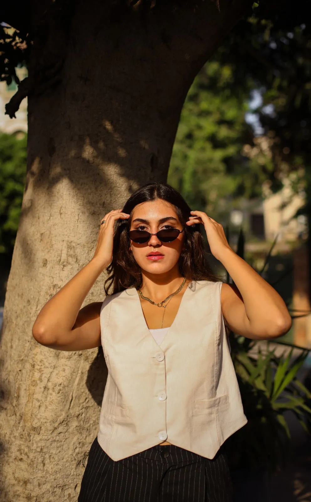 V-Neck Cotton Vest Beige
